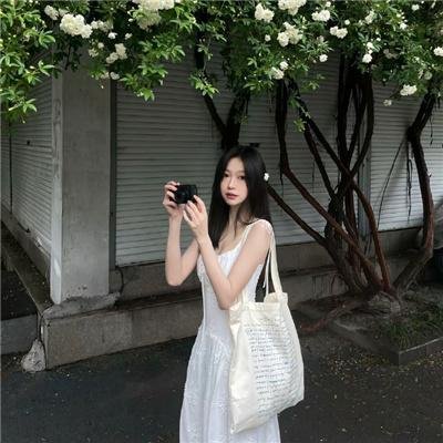 爱尼斯·格林的故事